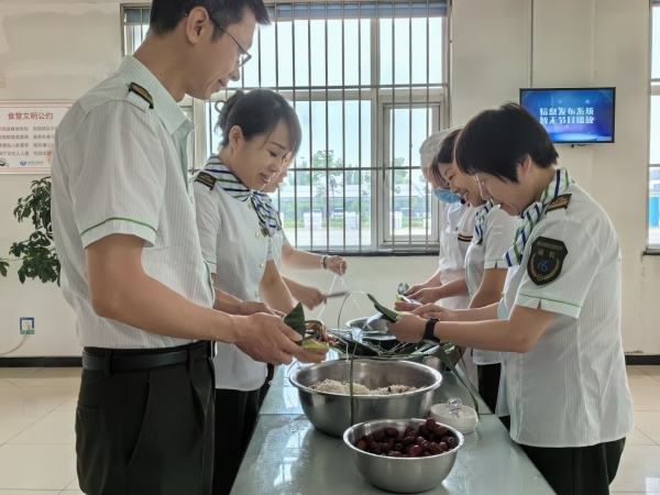 楊麗端午1_副本.jpg