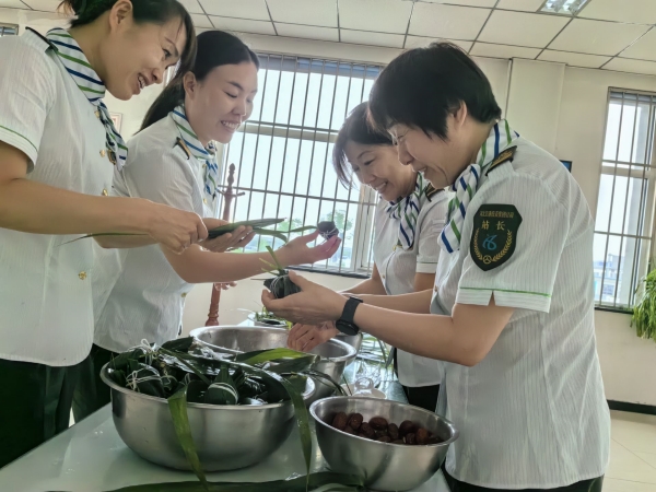 楊麗端午2_副本.jpg